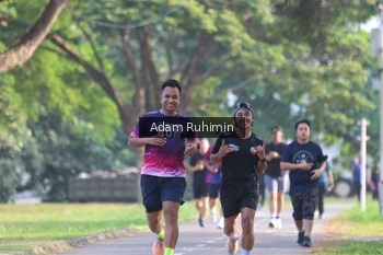 Runner Photo 4317554