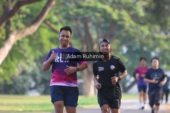 Runner Photo 4317569