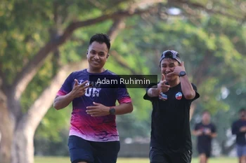 Runner Photo 4317578