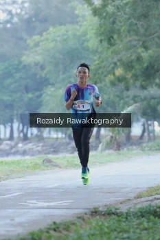 Runner Photo 4317590
