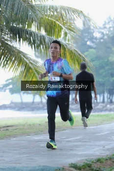 Runner Photo 4317597