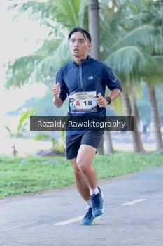 Runner Photo 4317608