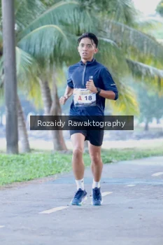 Runner Photo 4317618