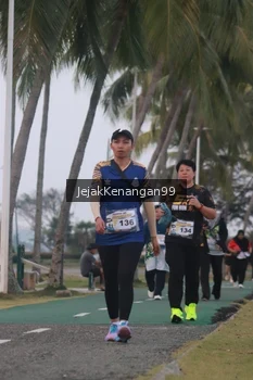 Runner Photo 4317629