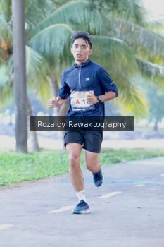 Runner Photo 4317639