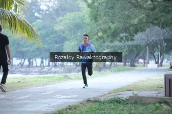 Runner Photo 4317654