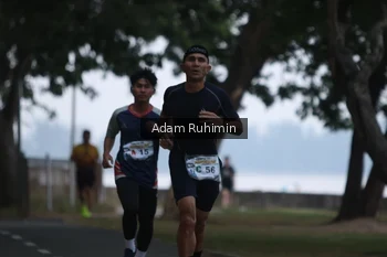 Runner Photo 4317677