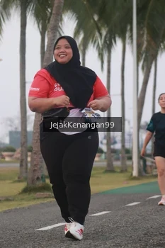 Runner Photo 4317678