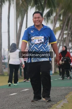 Runner Photo 4317686