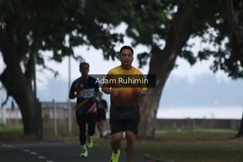 Runner Photo 4317697