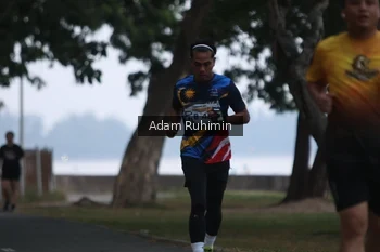 Runner Photo 4317714