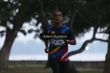 Runner Photo 4317729