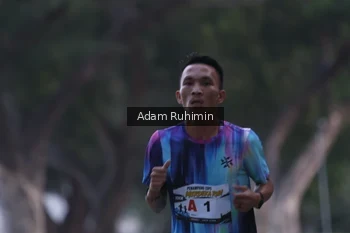 Runner Photo 4317733