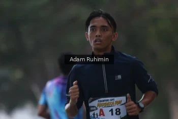 Runner Photo 4317778