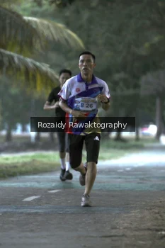 Runner Photo 4317800