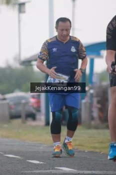 Runner Photo 4317809