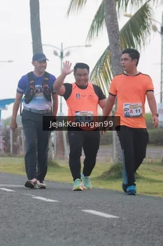 Runner Photo 4317837