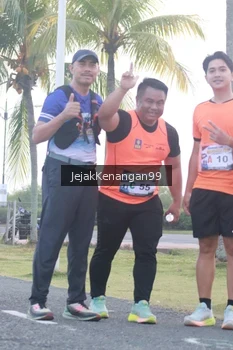 Runner Photo 4317874