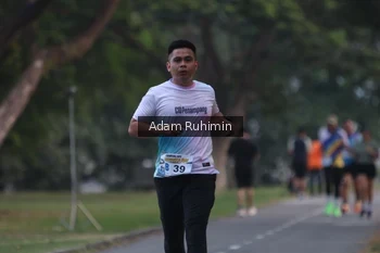 Runner Photo 4317877