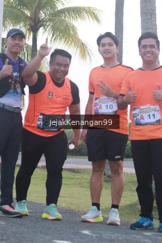 Runner Photo 4317882