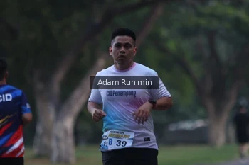 Runner Photo 4317886