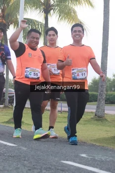 Runner Photo 4317887