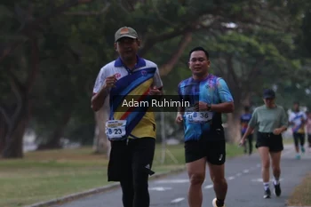 Runner Photo 4317893