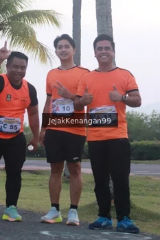 Runner Photo 4317896
