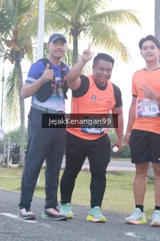 Runner Photo 4317898