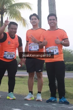 Runner Photo 4317905