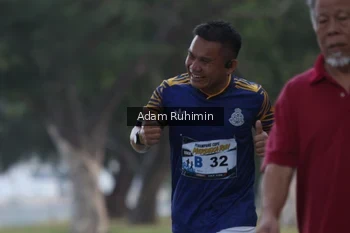 Runner Photo 4318013