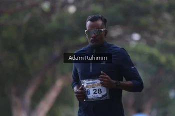 Runner Photo 4318042
