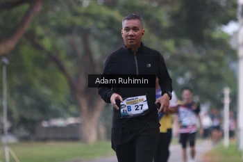 Runner Photo 4318072