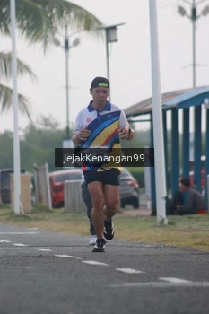 Runner Photo 4318077