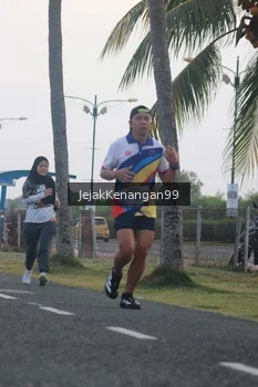 Runner Photo 4318079