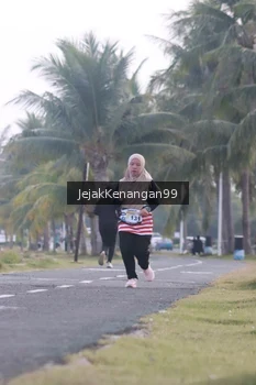 Runner Photo 4318132