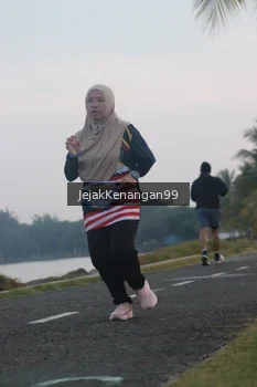 Runner Photo 4318152