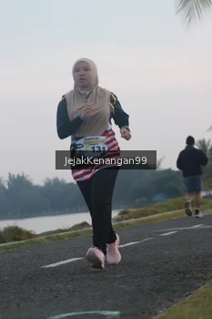 Runner Photo 4318159