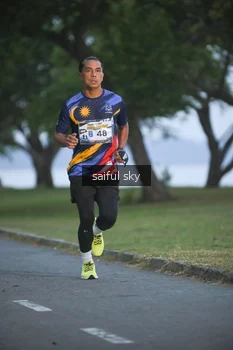 Runner Photo 4318163