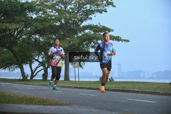 Runner Photo 4318178