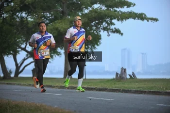 Runner Photo 4318179