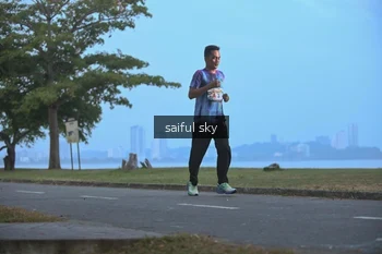 Runner Photo 4318187