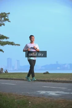 Runner Photo 4318190