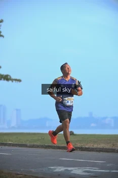 Runner Photo 4318195