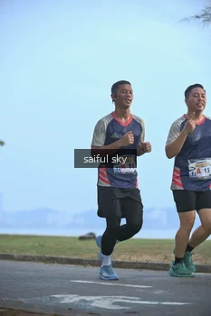 Runner Photo 4318199