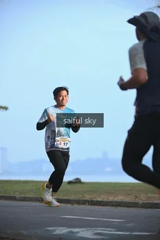 Runner Photo 4318206