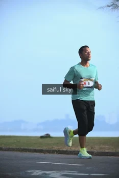 Runner Photo 4318208