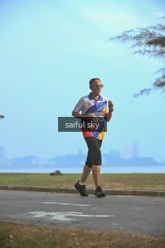 Runner Photo 4318215