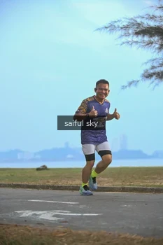 Runner Photo 4318223