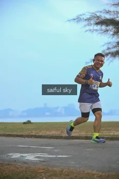 Runner Photo 4318225